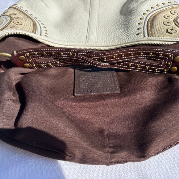 Coach Soho Hobo Purse #10478 - Picture 9 of 10